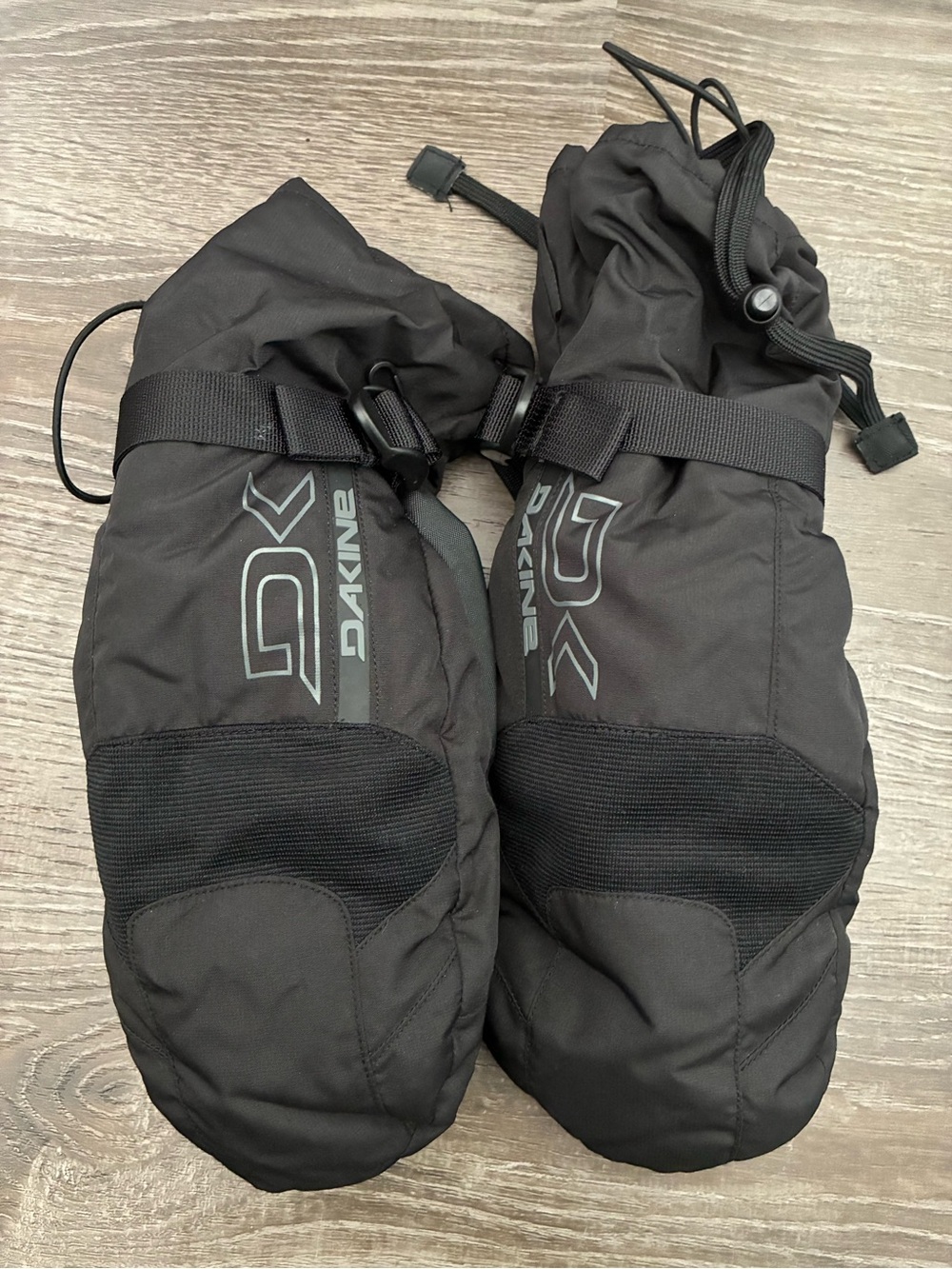 Dakine Men's Scout Snowboarding Ski Winter Mitt (Style Code: #01400400).